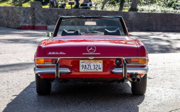 Mercedes-Benz-SL-Class-1970-19