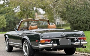 Mercedes-Benz-SL-Class-1970-21