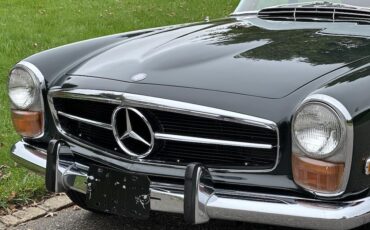 Mercedes-Benz-SL-Class-1970-30