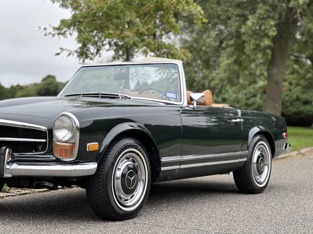 Mercedes-Benz-SL-Class-1970-34