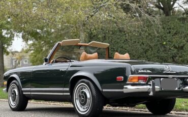 Mercedes-Benz-SL-Class-1970-36