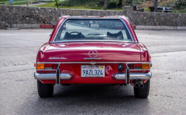 Mercedes-Benz-SL-Class-1970-4