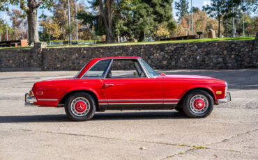 Mercedes-Benz-SL-Class-1970-6