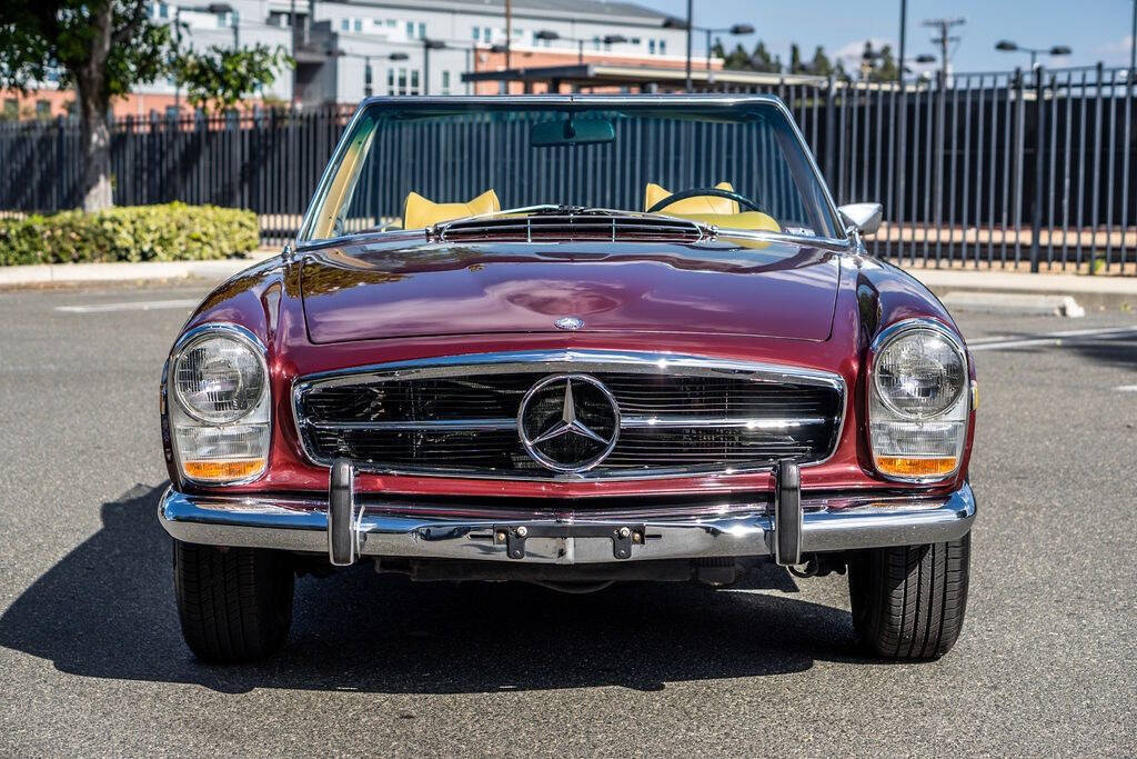 Mercedes-Benz-SL-Class-1971-1