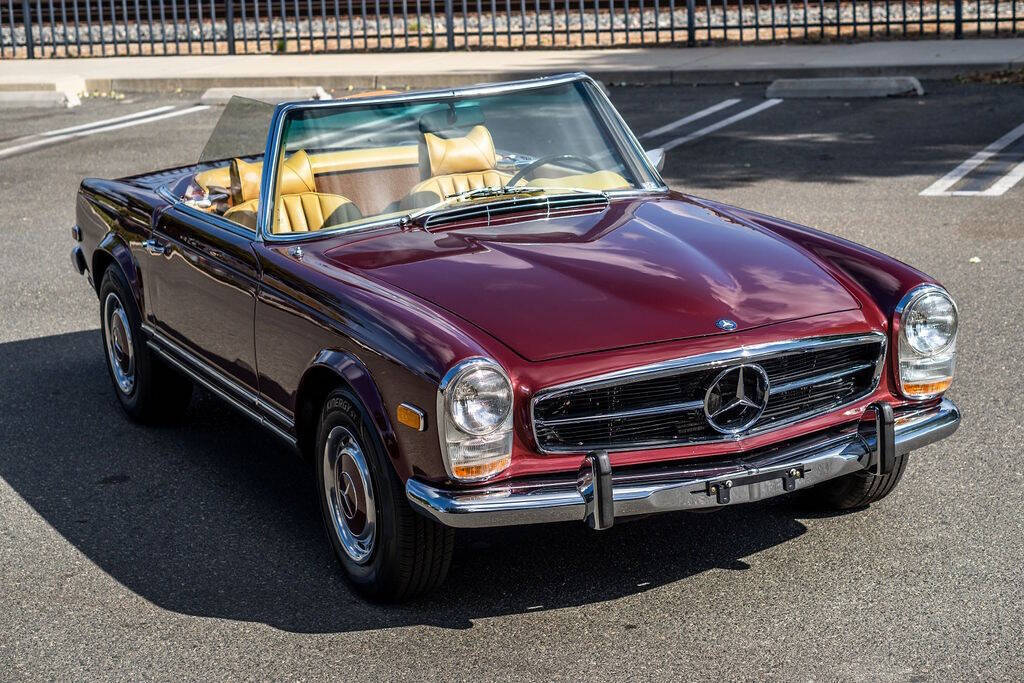 Mercedes-Benz-SL-Class-1971-10