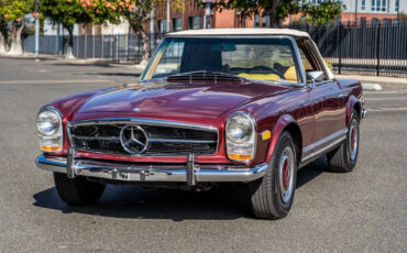 Mercedes-Benz-SL-Class-1971-13