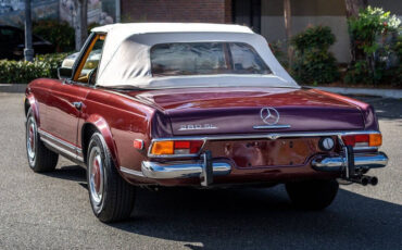 Mercedes-Benz-SL-Class-1971-15