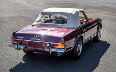 Mercedes-Benz-SL-Class-1971-17