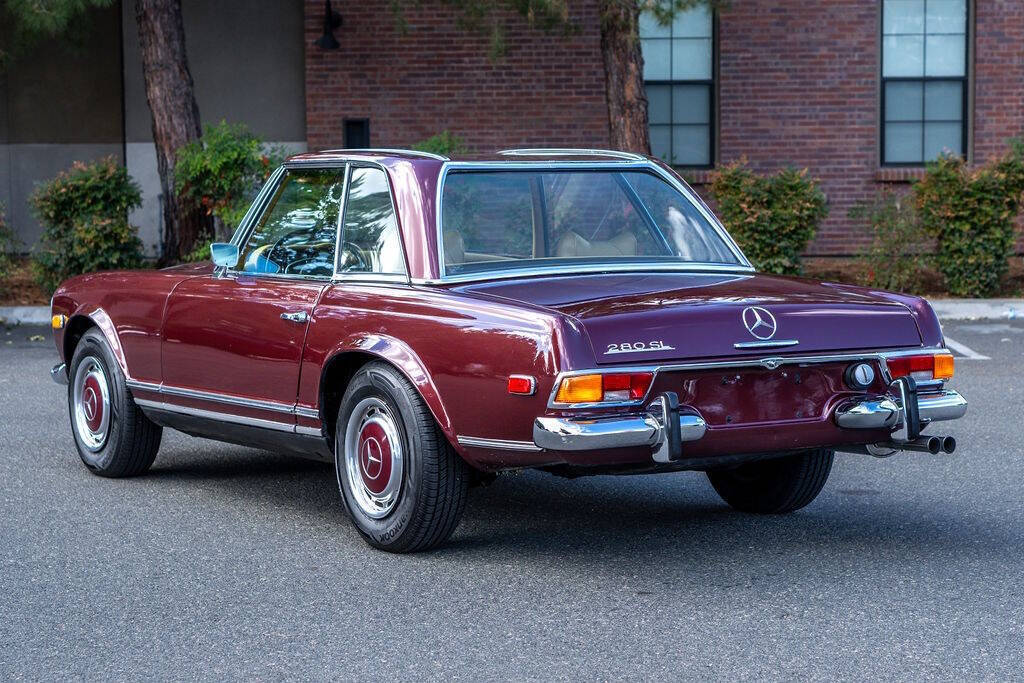 Mercedes-Benz-SL-Class-1971-26