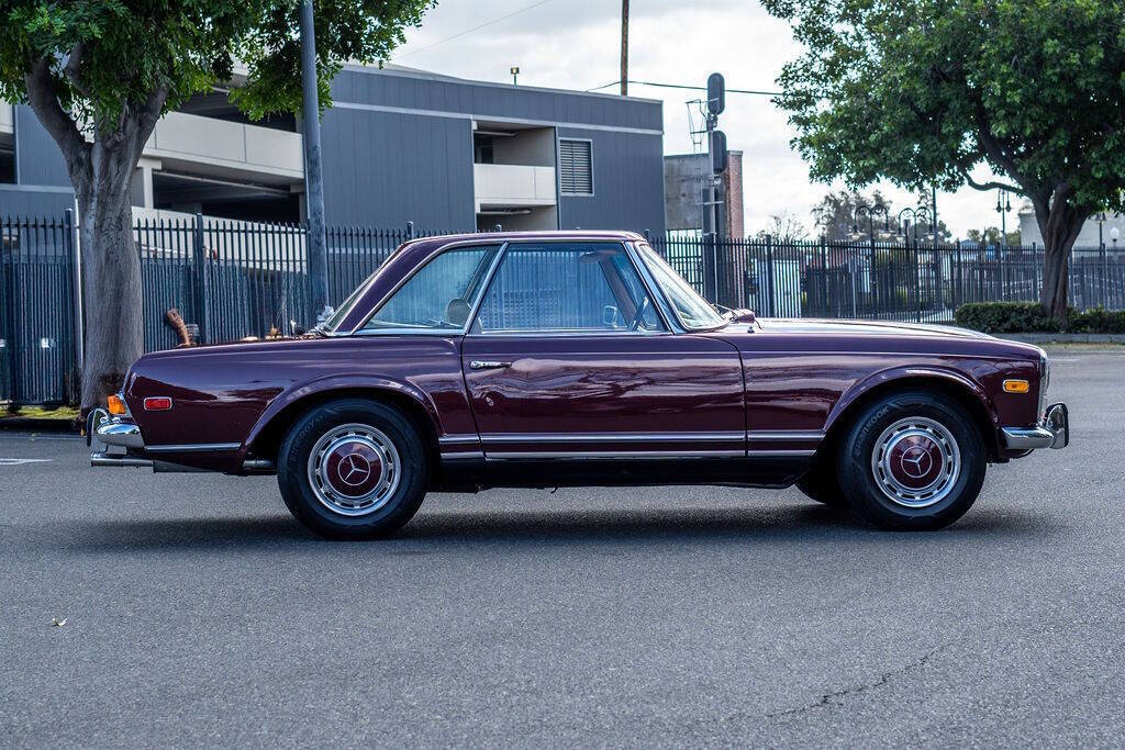 Mercedes-Benz-SL-Class-1971-29