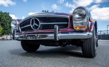 Mercedes-Benz-SL-Class-1971-35