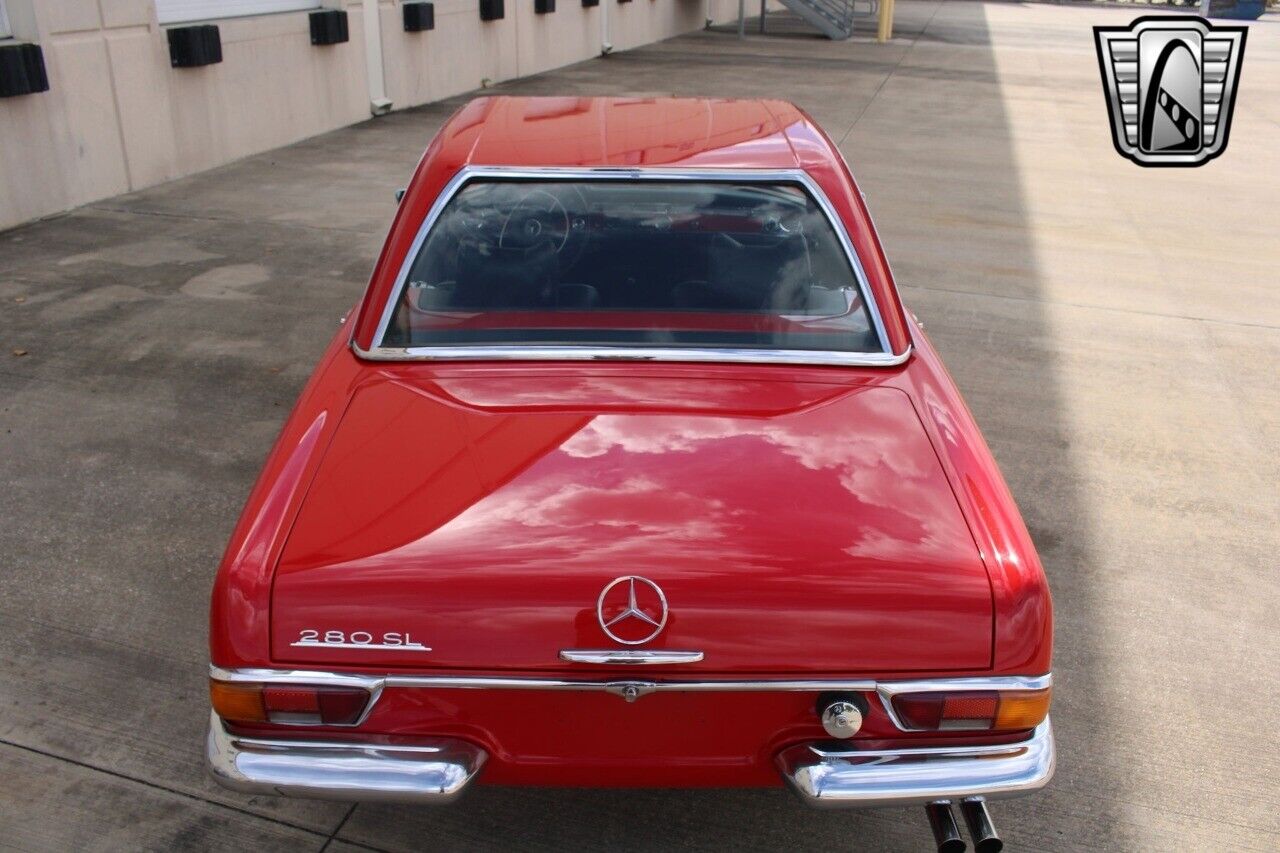 Mercedes-Benz-SL-Class-1971-8