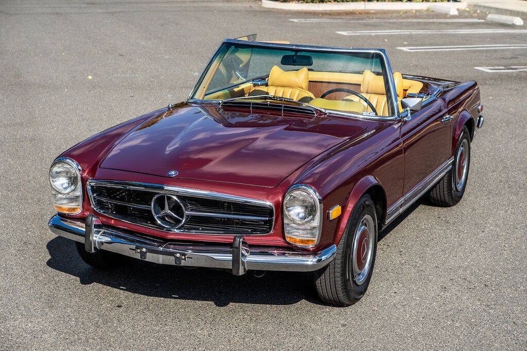 Mercedes-Benz-SL-Class-1971-9