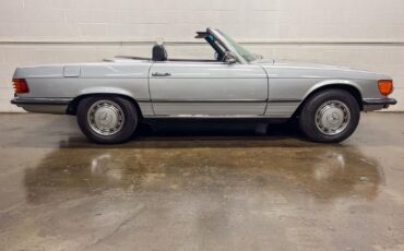 Mercedes-Benz-SL-Class-1972-18