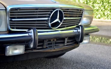 Mercedes-Benz-SL-Class-1972-9