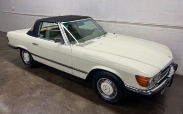 Mercedes-Benz-SL-Class-1973-32