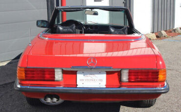 Mercedes-Benz-SL-Class-1973-5