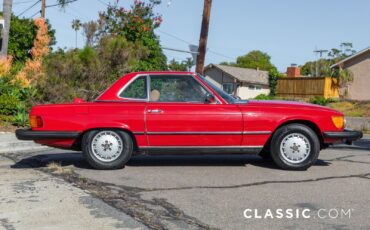 Mercedes-Benz-SL-Class-1974-10