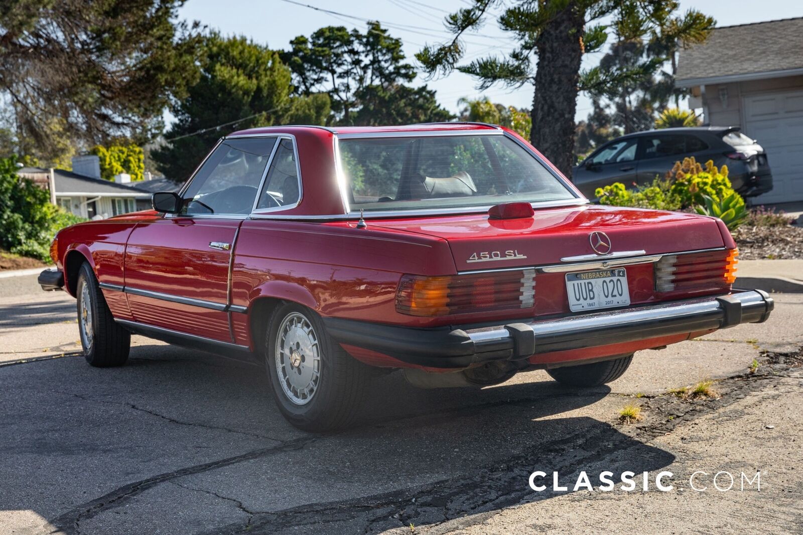 Mercedes-Benz-SL-Class-1974-13