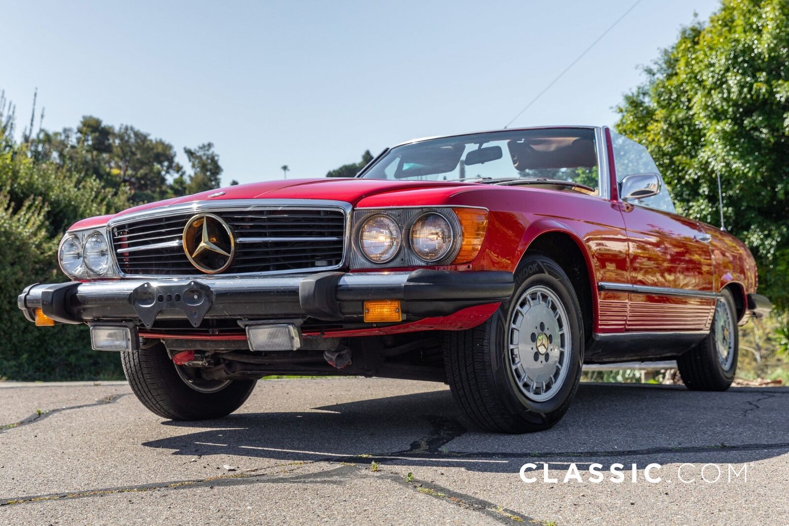 Mercedes-Benz-SL-Class-1974-15