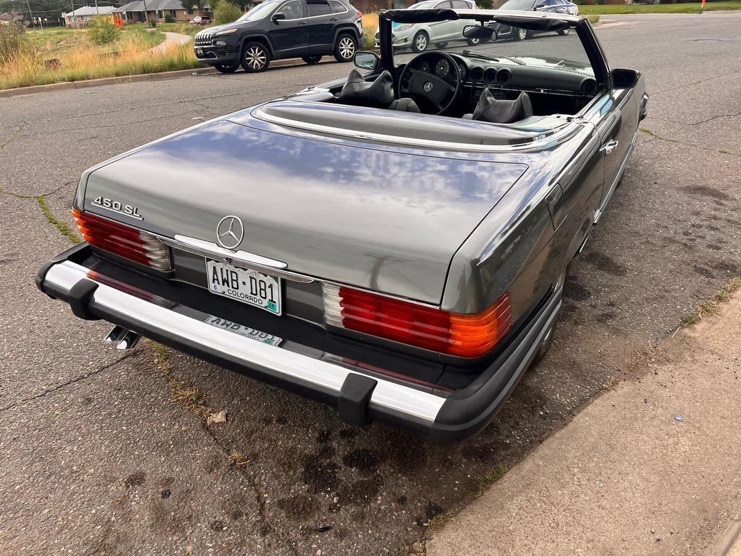 Mercedes-Benz-SL-Class-1974-7