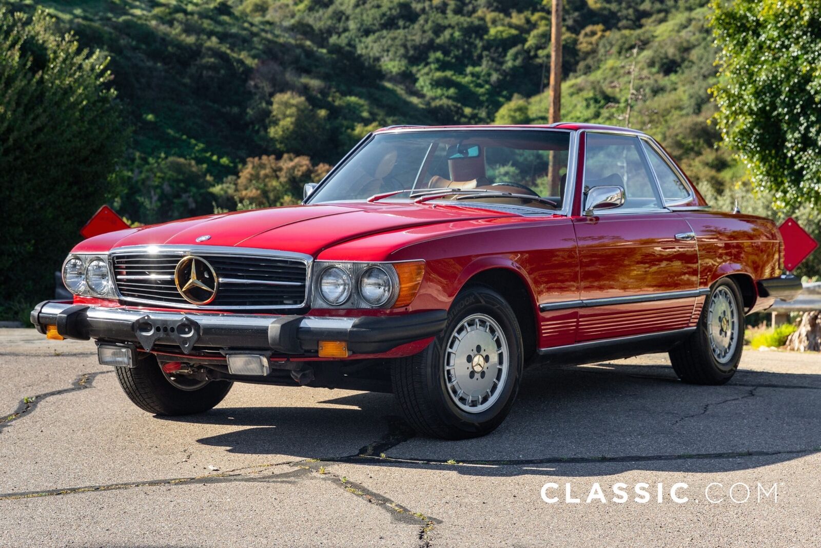 Mercedes-Benz-SL-Class-1974-7