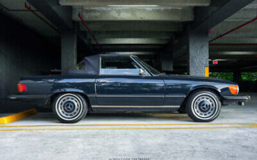 Mercedes-Benz-SL-Class-1974-8