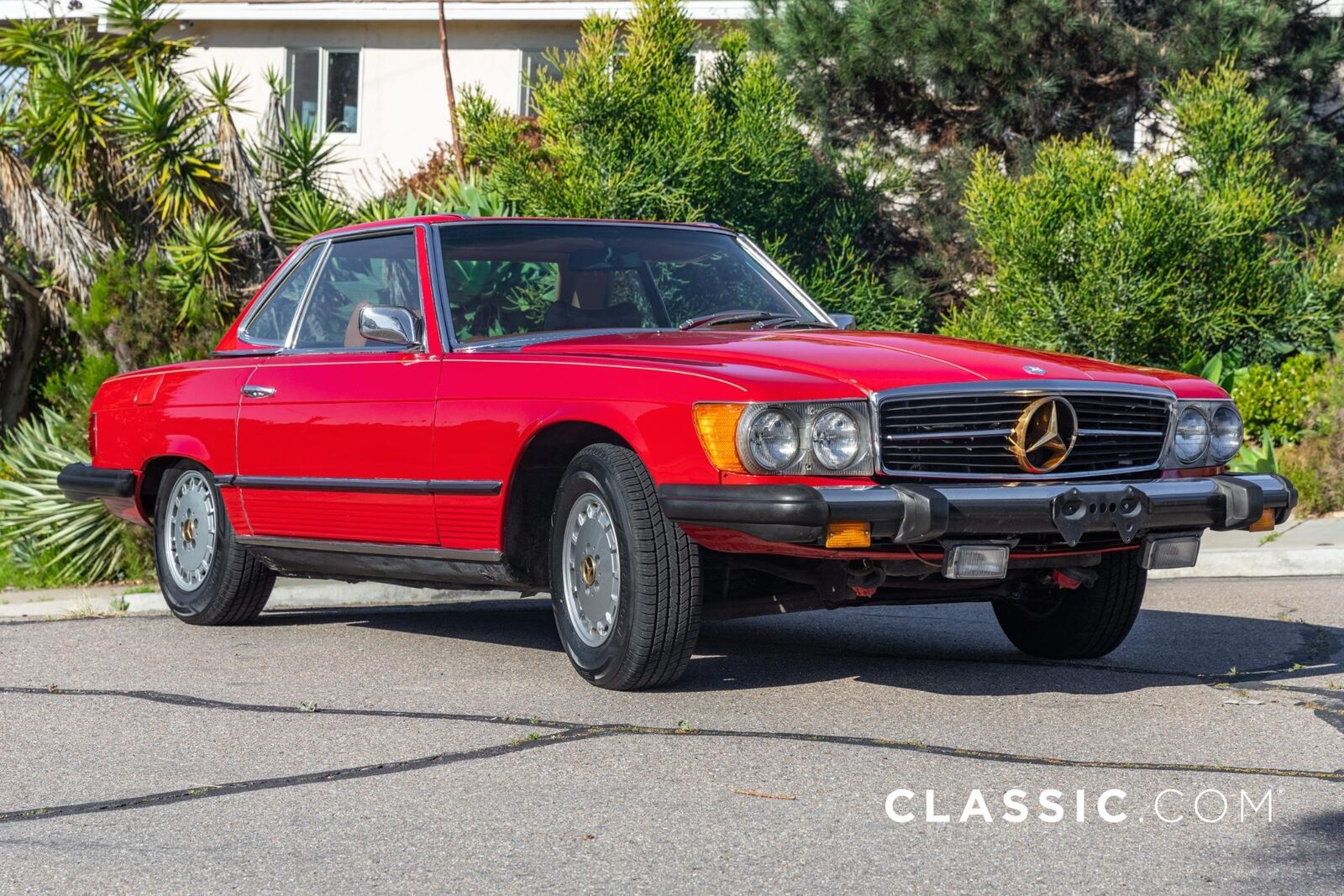 Mercedes-Benz-SL-Class-1974-9