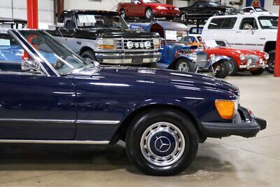 Mercedes-Benz-SL-Class-1975-10