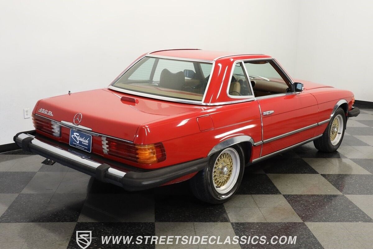 Mercedes-Benz-SL-Class-1975-10