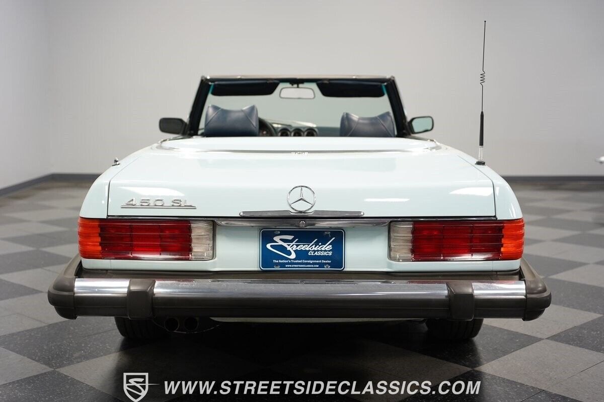 Mercedes-Benz-SL-Class-1975-11