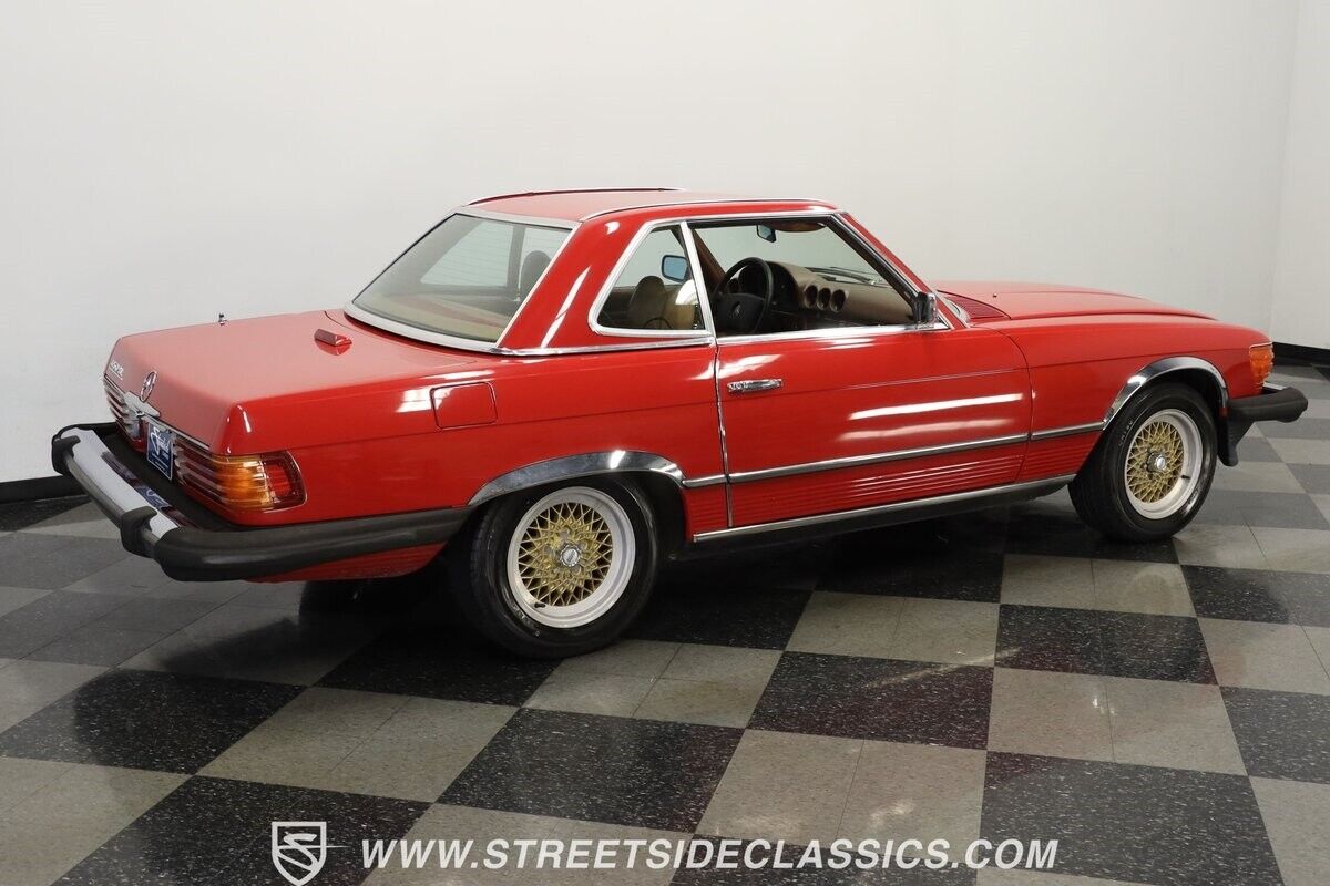 Mercedes-Benz-SL-Class-1975-11