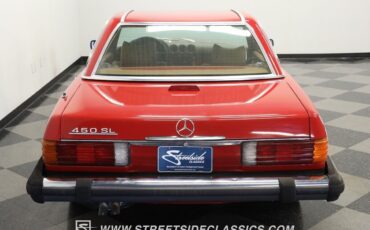 Mercedes-Benz-SL-Class-1975-8