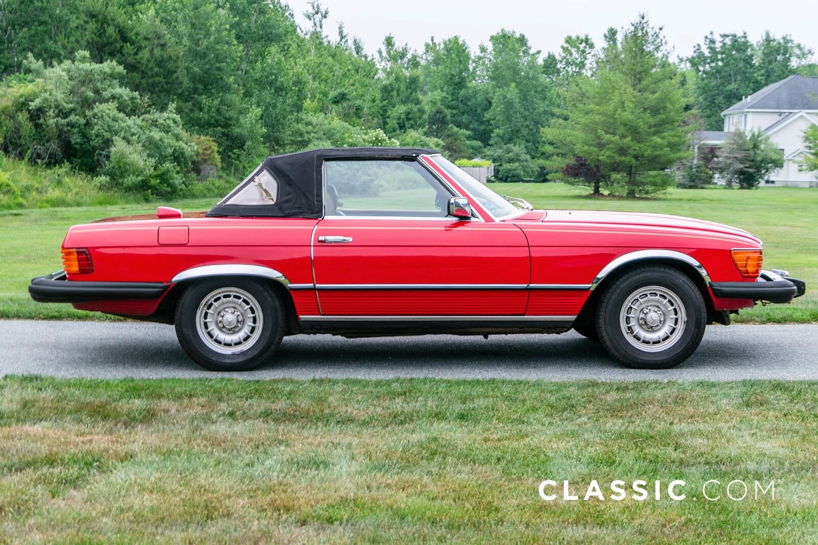 Mercedes-Benz-SL-Class-1978-17