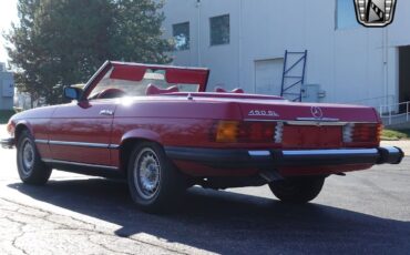 Mercedes-Benz-SL-Class-1978-4