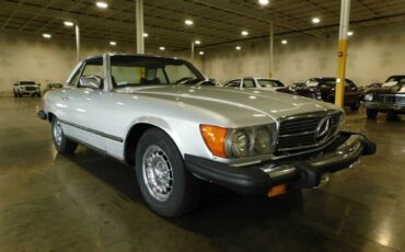 Mercedes-Benz-SL-Class-1978-6