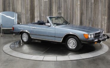 Mercedes-Benz-SL-Class-1979-5