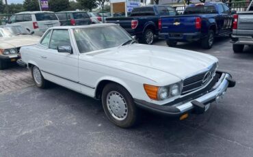 Mercedes-Benz-SL-Class-1980-1