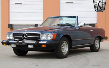 Mercedes-Benz-SL-Class-1981-11