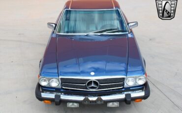 Mercedes-Benz-SL-Class-1981-3