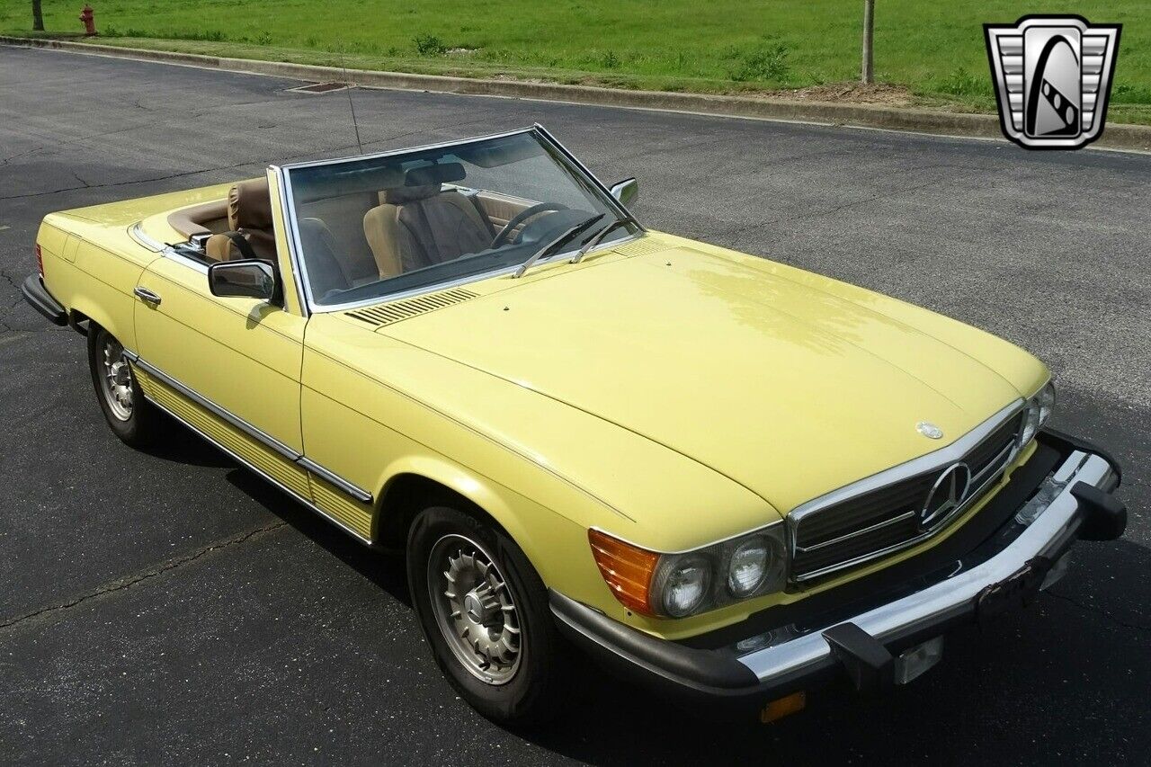 Mercedes-Benz-SL-Class-1982-6