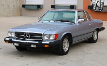 Mercedes-Benz-SL-Class-1984-3