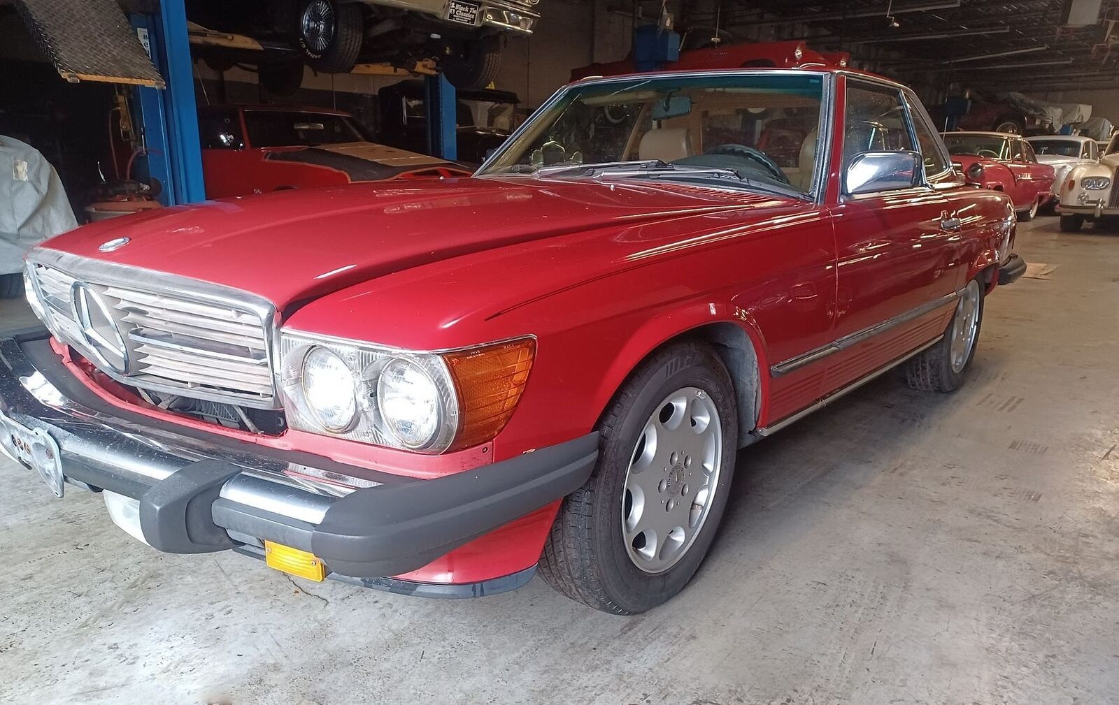 Mercedes-Benz-SL-Class-1988-2