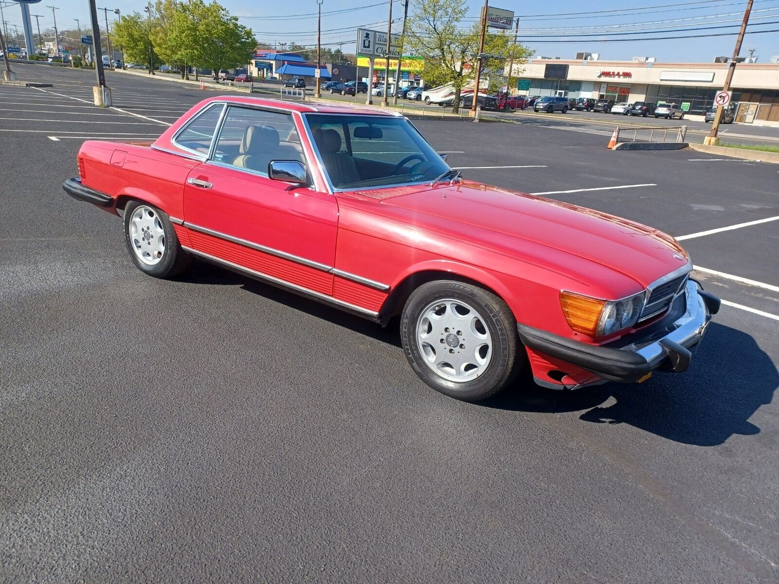 Mercedes-Benz-SL-Class-1988-6