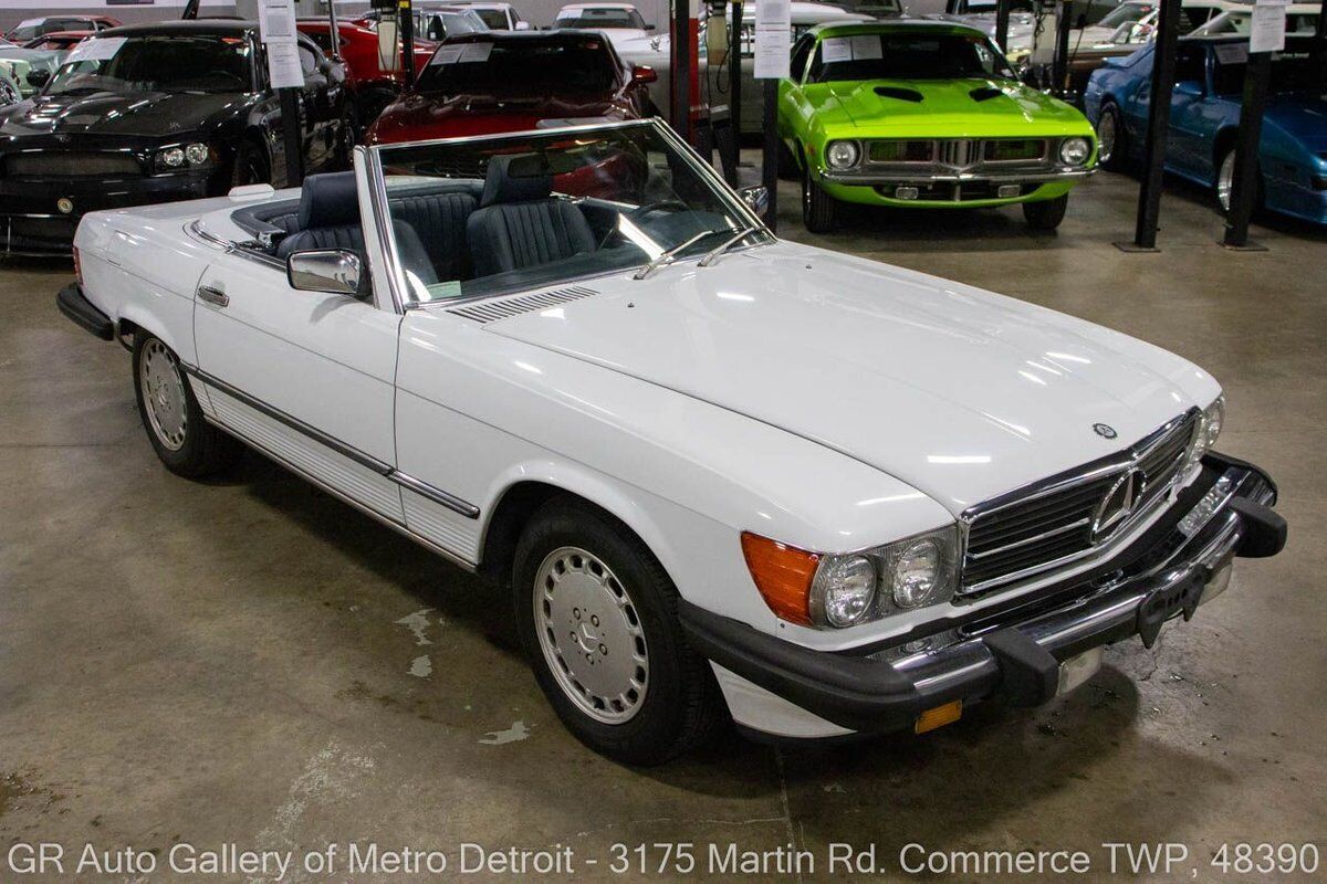 Mercedes-Benz-SL-Class-1988-8