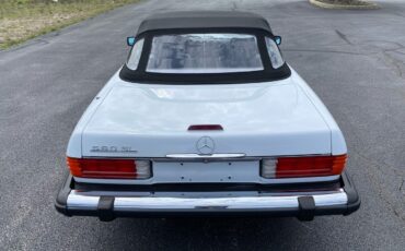 Mercedes-Benz-SL-Class-1989-5