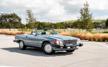 Mercedes-Benz-SL-Class-1989-9