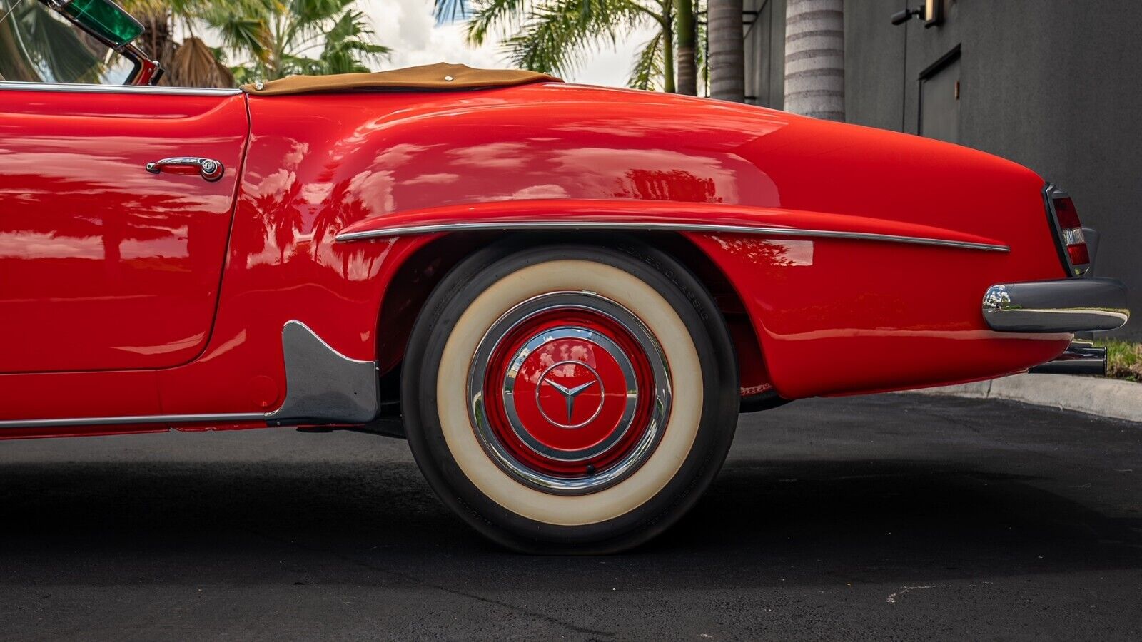 Mercedes-Benz-SL-Class-Cabriolet-1957-16