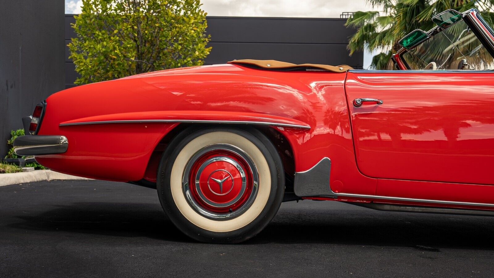 Mercedes-Benz-SL-Class-Cabriolet-1957-20