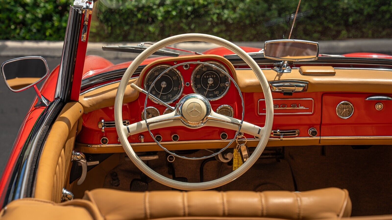 Mercedes-Benz-SL-Class-Cabriolet-1957-22